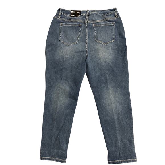 INC Boyfriend Jeans Women’s Size 18 Mid Rise 26” Inseam NWT - Picture 2 of 5